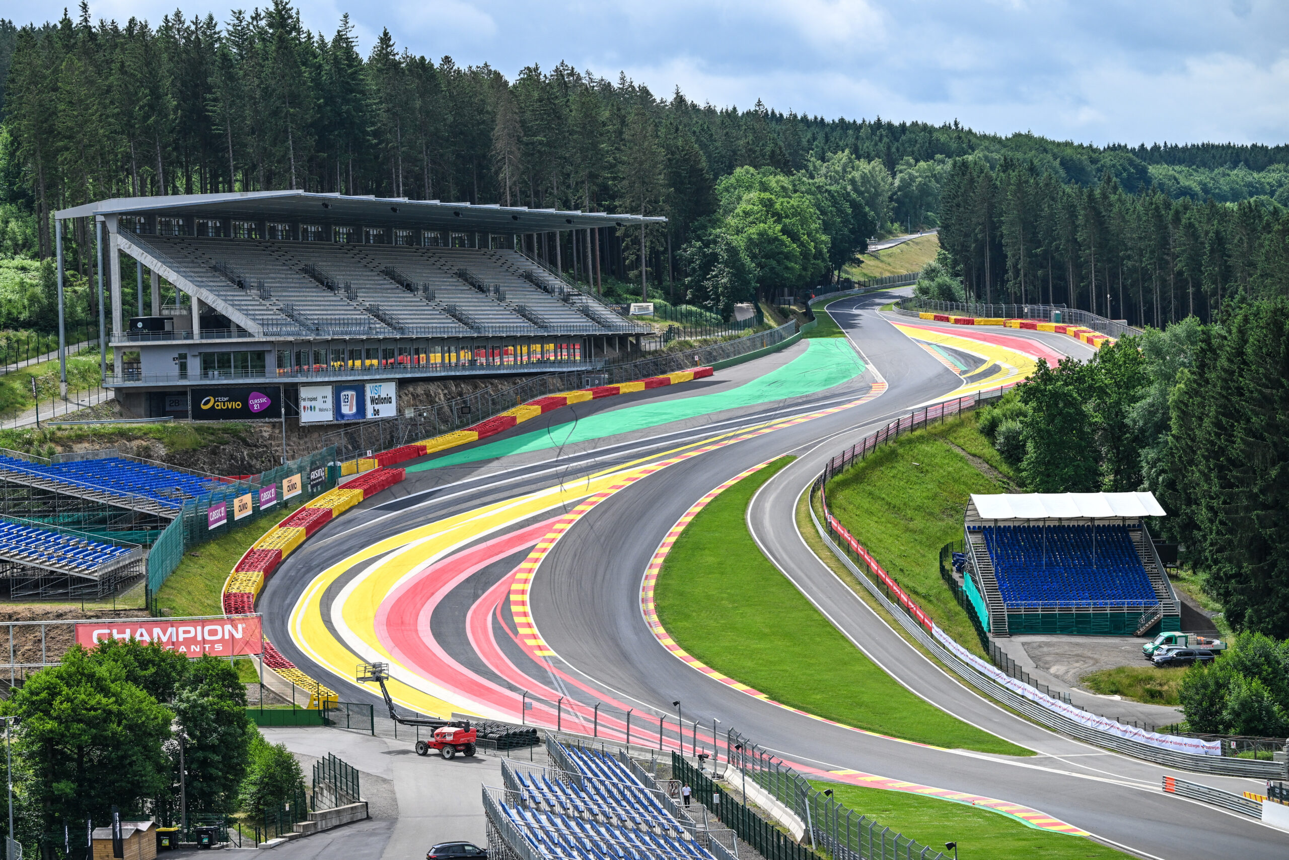 Read more about the article Combinez le Grand Prix de Spa-Francorchamps avec un séjour bien-être inoubliable au Chardon